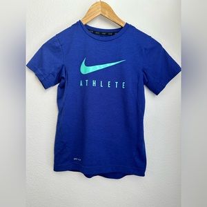 Nike boys Dri-fit in Small Size